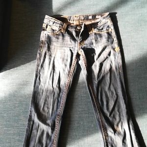 Miss Me (Buckle) Jeans